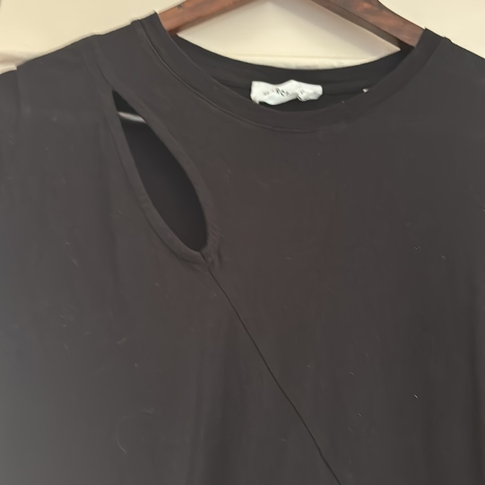 MARCELLA black key hole T-shirt dress - Picture 2 of 4